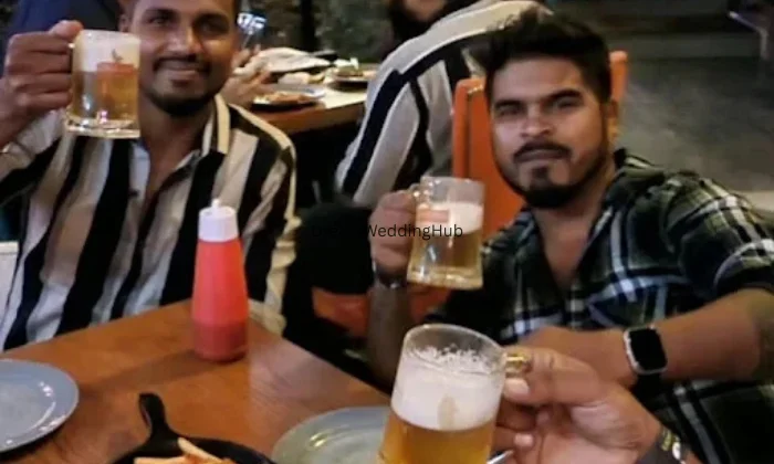 QUATER DECK Budget Bar